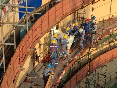 防城港核電3號機(jī)組建設(shè)工程進(jìn)展順利——首個環(huán)吊牛腿精準(zhǔn)安裝就位